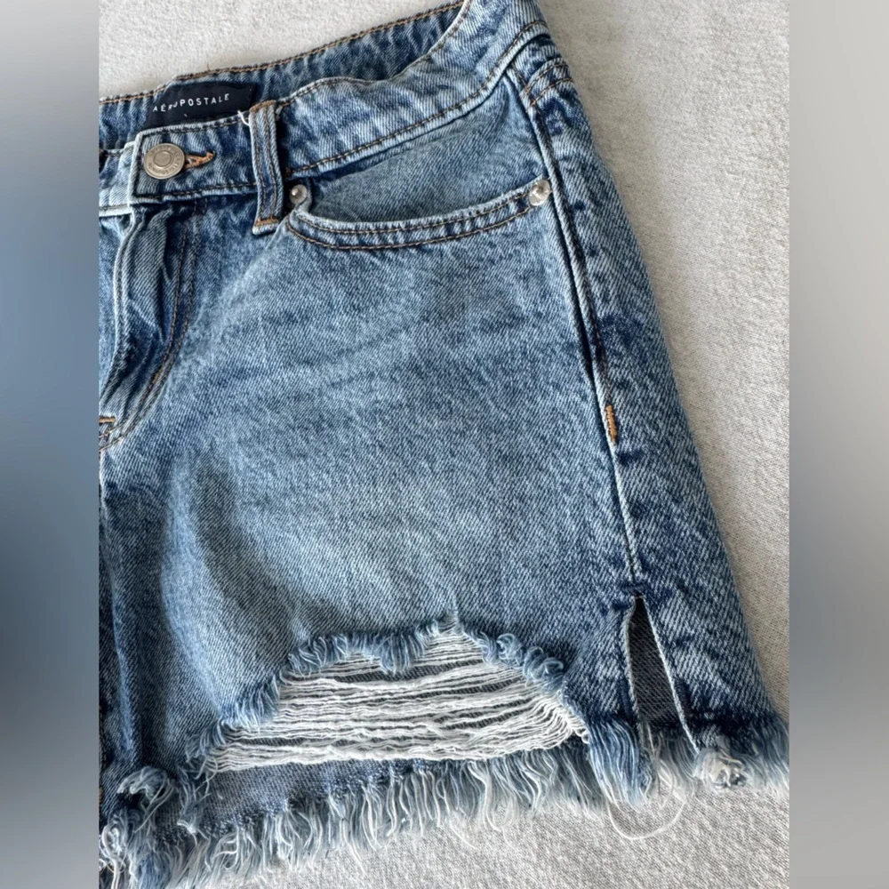 Aeropostale Light Blue Baggy Distressed Denim Jean Shorts